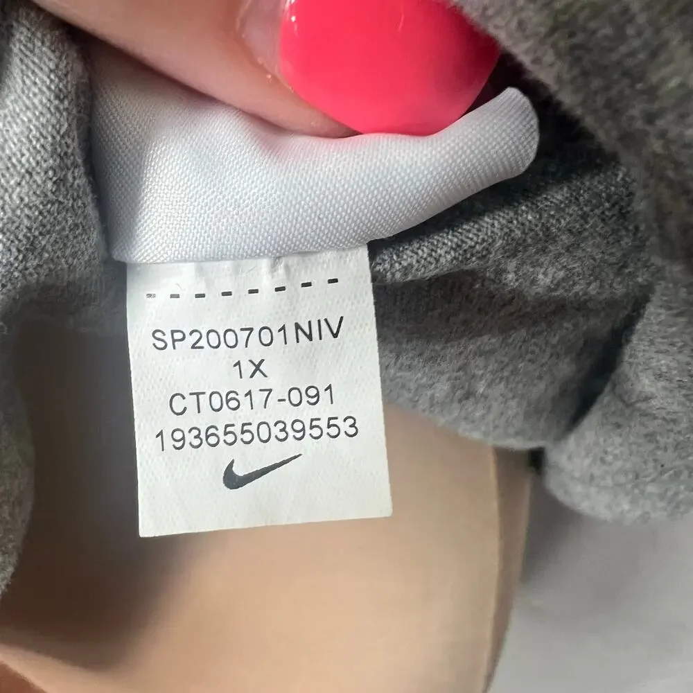 Nike T-Shirt 1X Womens Gray Boxy Cropped Athleisure Cotton Logo Swoosh Graphic